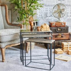 Tables basses modernes en aluminium et fer - Old Metal - lot de 3