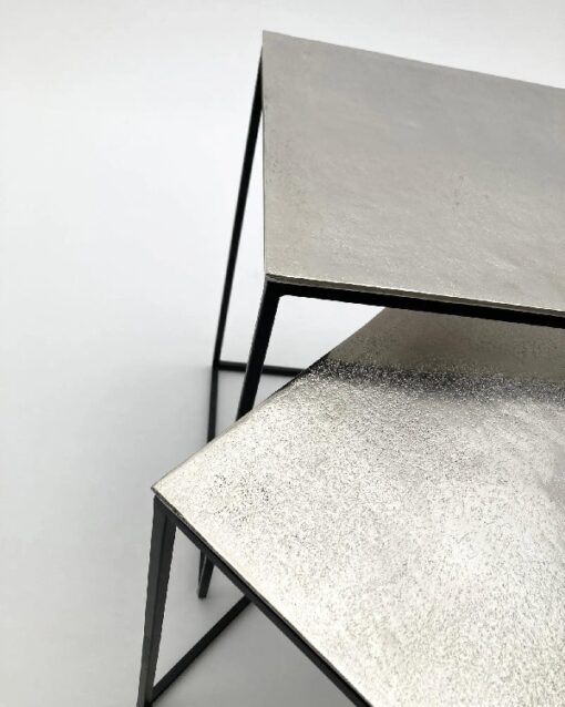 Tables basses modernes en aluminium et fer Old Metal - lot de 3 - Carré – Image 3