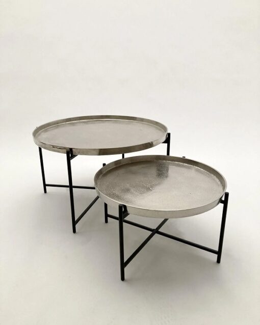 Tables basses artisanales en aluminium et fer Old Metal, lot de 2 – Image 2