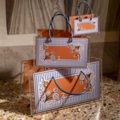 Panier à journaux - Shopper Charlotte Bucarest