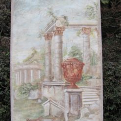 Ruines romaines avec vases